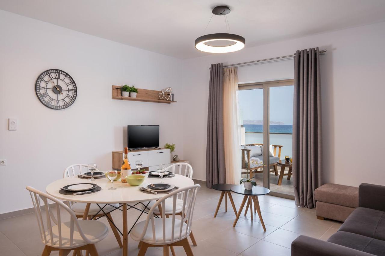 Indigo Blue Seaside Deluxe Apartments Kíssamos Exterior foto