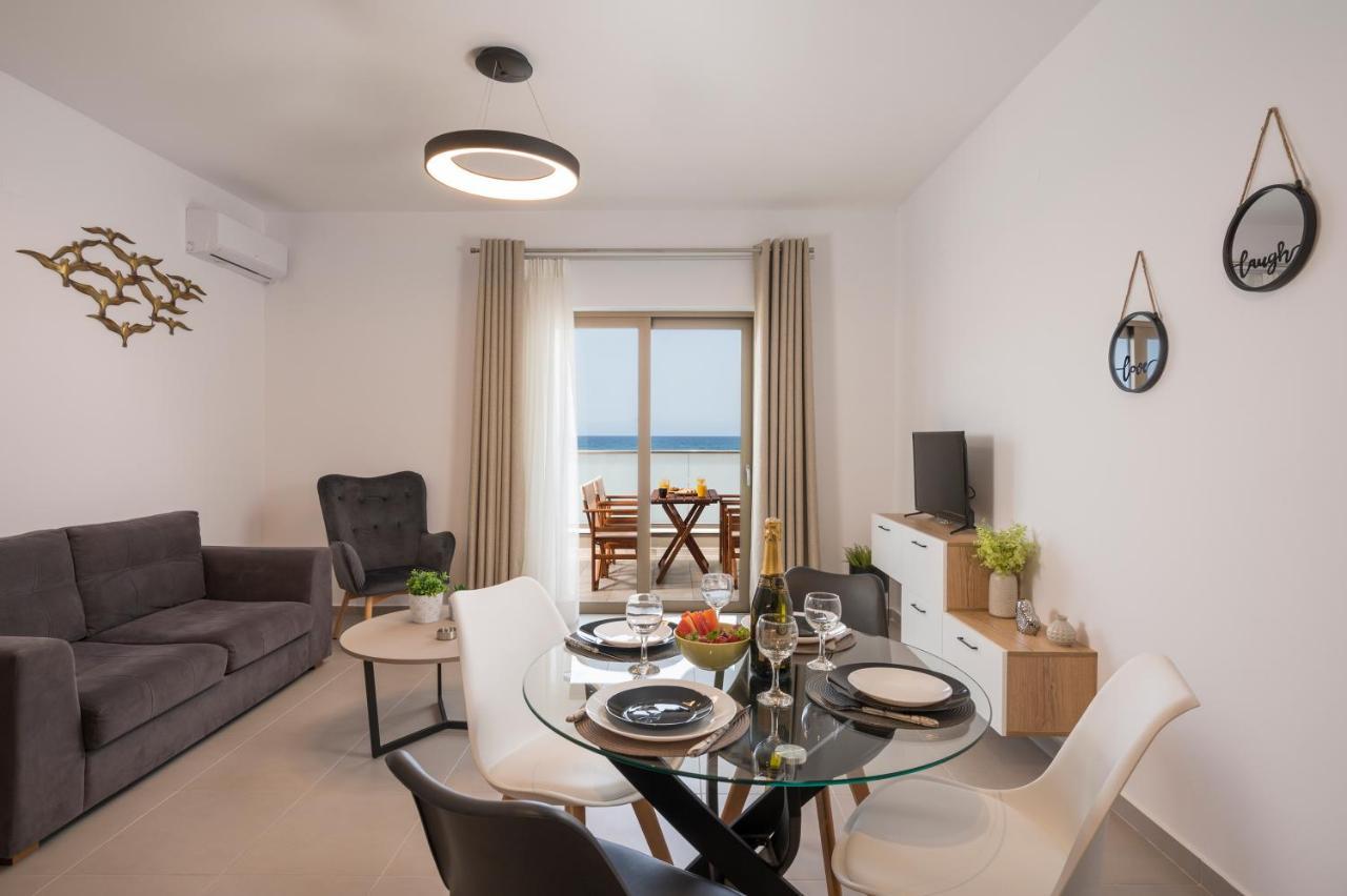 Indigo Blue Seaside Deluxe Apartments Kíssamos Exterior foto
