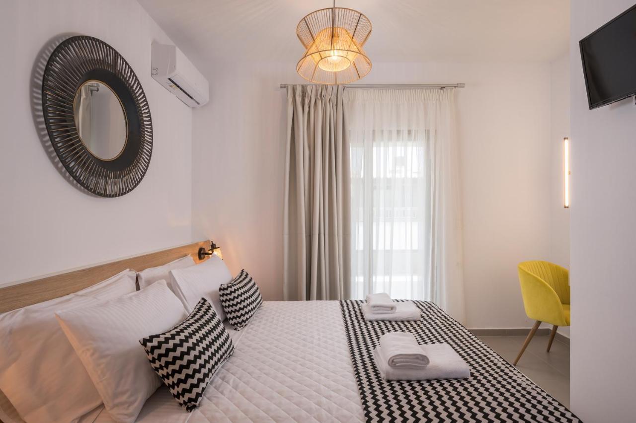 Indigo Blue Seaside Deluxe Apartments Kíssamos Exterior foto